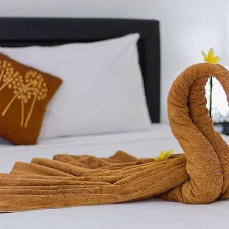 Ari La Casa Hotel Toyapakeh ภายนอก รูปภาพ