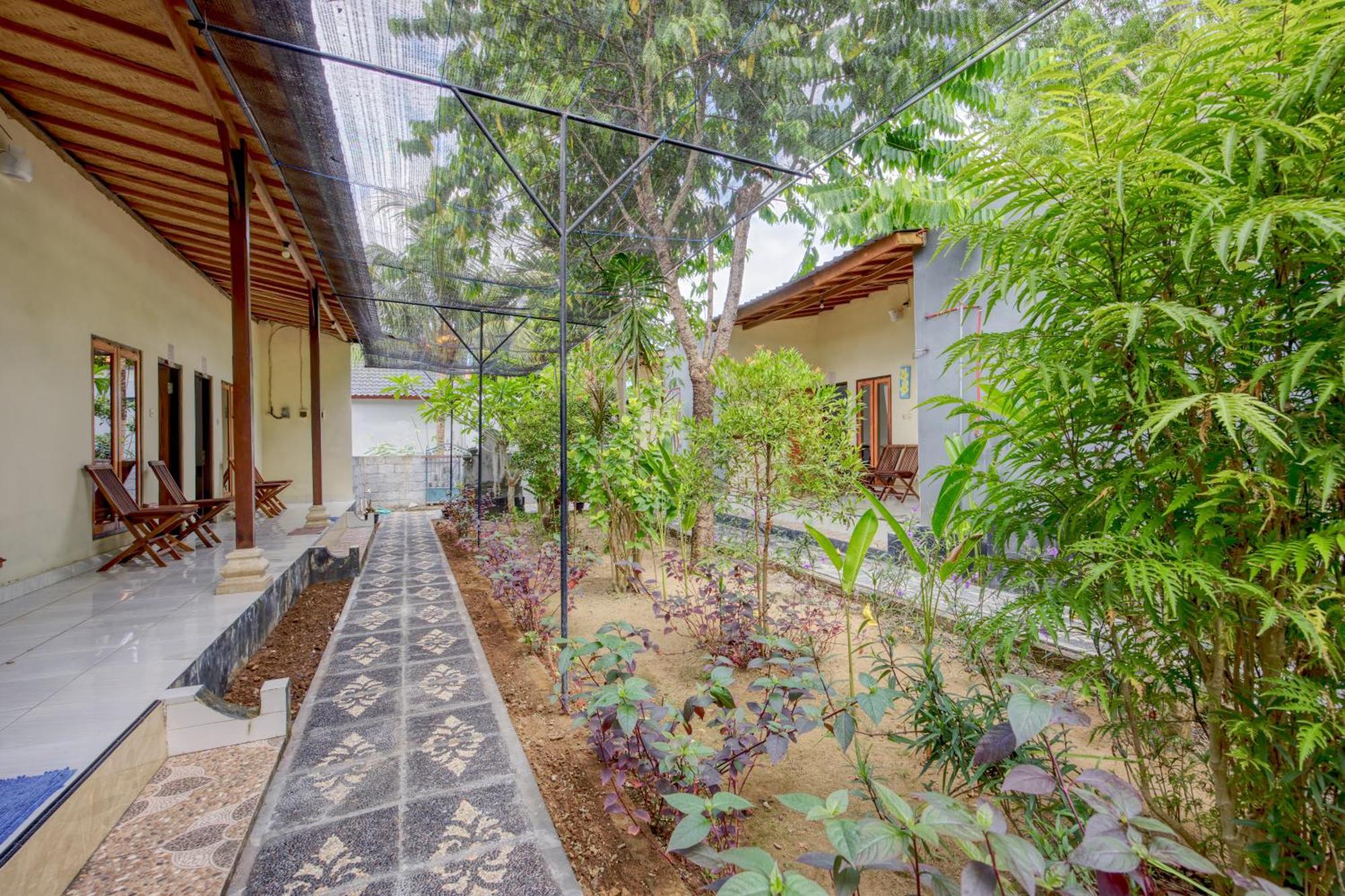 Ari La Casa Hotel Toyapakeh ภายนอก รูปภาพ